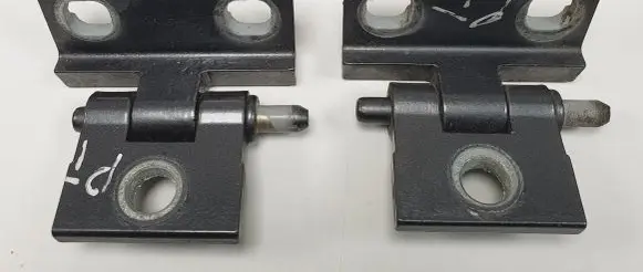 Volvo V70 Rear door hinge set 