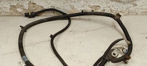 Mercedes-Benz CLA C117 X117 W117 Wires (generator/alternator) A2465400308