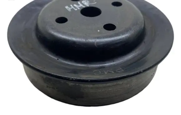 Jeep Cherokee XJ Water pump pulley 53002906