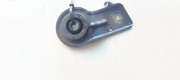 Nissan Primera Radiator mount bracket