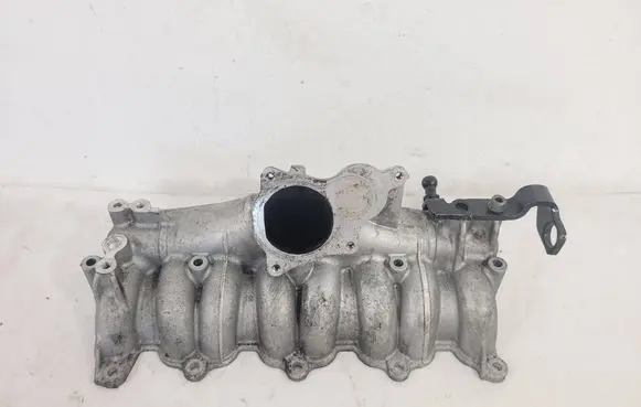 Volkswagen PASSAT B6 Intake manifold 03G129713