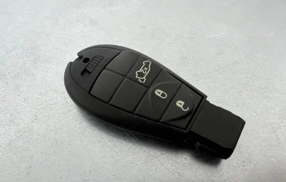 Jeep Grand Cherokee Ignition key/card 56046738AD 2701AC01C