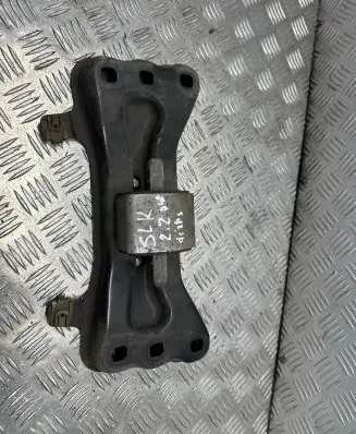Mercedes-Benz SLK R172 Gearbox mount A1722420501