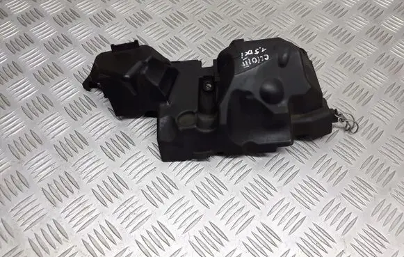 Renault Clio III Engine cover (trim) 8200397015