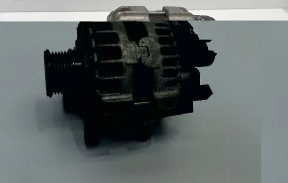 Mercedes-Benz SLC R172 Generator/alternator A0009060922