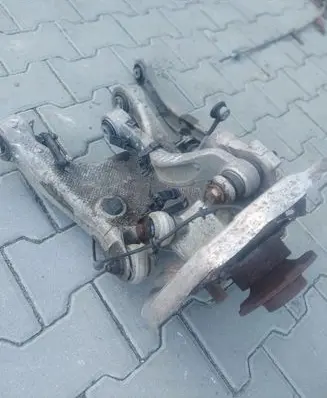BMW 7 F01 F02 F03 F04 Rear wheel hub spindle/knuckle 