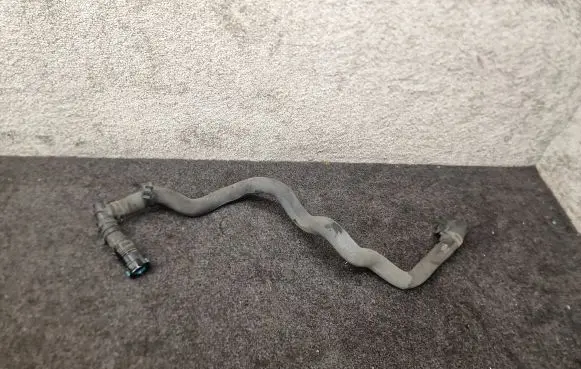 Land Rover Range Rover Sport L494 Engine coolant pipe/hose FPLA8C480
