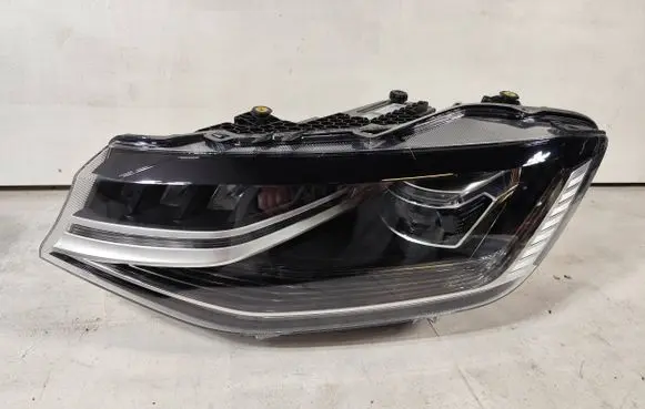 Volkswagen Caddy Headlight/headlamp 2K8941035AF 12041010001