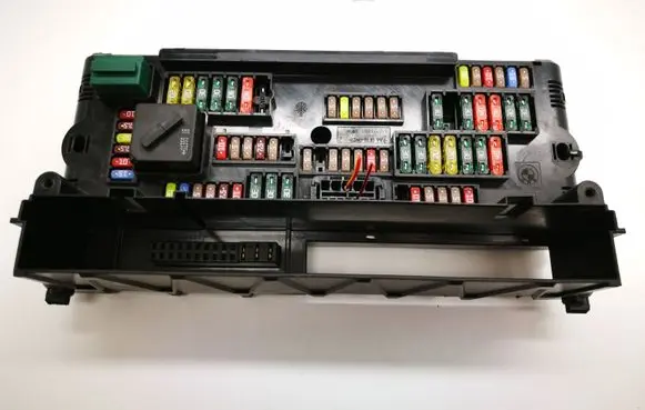 BMW 5 F10 F11 Fuse box set 9252815