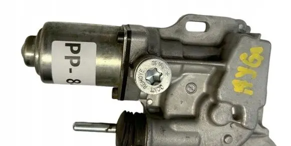 Toyota Avensis T250 Power steering pump 52020