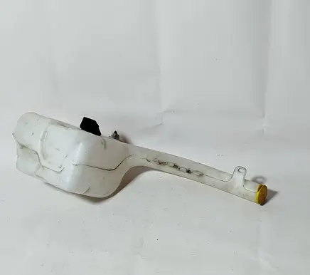 Ford Fusion Windshield washer fluid reservoir/tank 2S6117618AD 2N1117618AD D2L4A