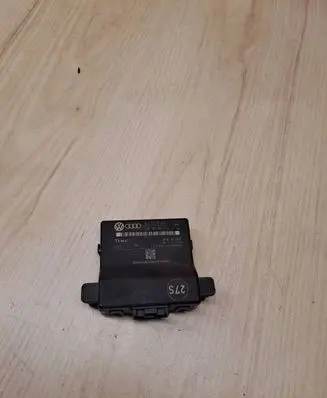 Volkswagen Touran I Gateway control module 1K0907530E 0325