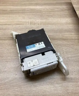 Lexus RX 450H Fuse module 8922148450