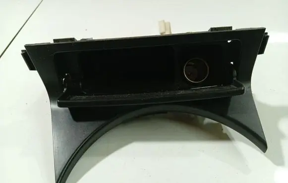 Subaru Legacy Car ashtray 