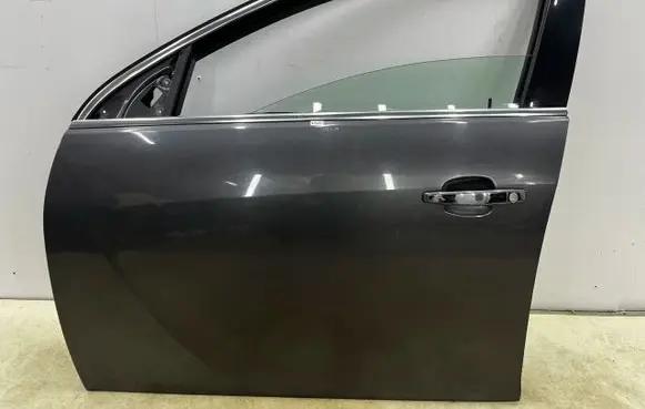 Opel Insignia A Front door 0817R