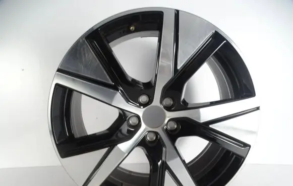 Volvo XC40 Original wheel cap 32243375