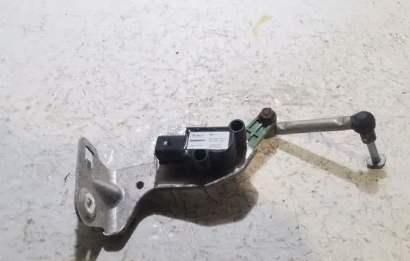 Tesla Model S Headlight/headlamp level sensor 15160101412