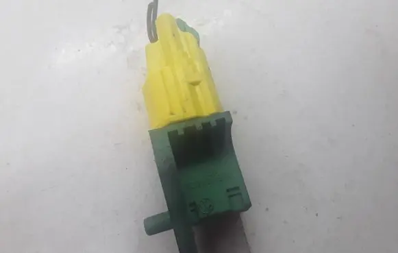 Volkswagen PASSAT B6 Airbag deployment crash/impact sensor 3C0909606