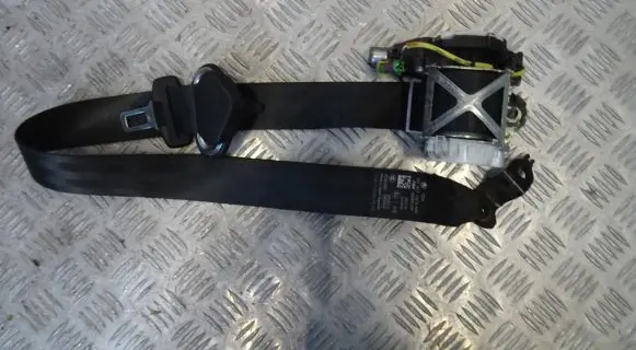 Skoda Fabia Mk2 (5J) Front seatbelt 5J0857702B 34066168 1000045