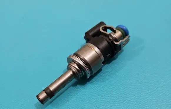 Ford Escape III Fuel injector DS7G-9F593-EA IMPRK1418635