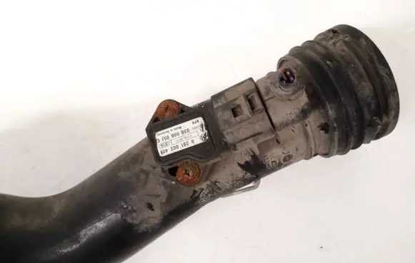 Volkswagen PASSAT B6 Air pressure sensor 0281002401 038906051c