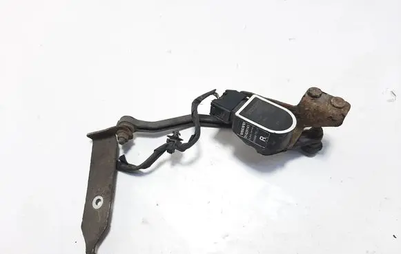 Volvo XC60 Air suspension front height level sensor 31429141 31258179
