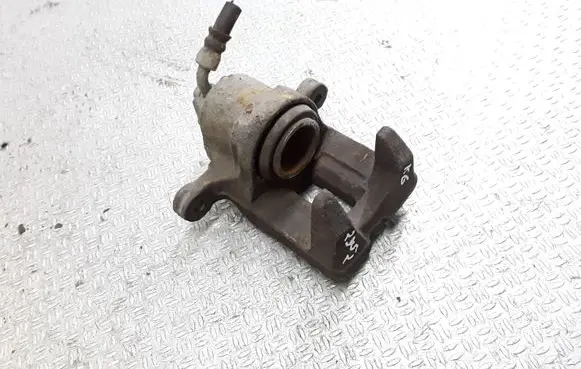 Honda FR-V Rear brake caliper