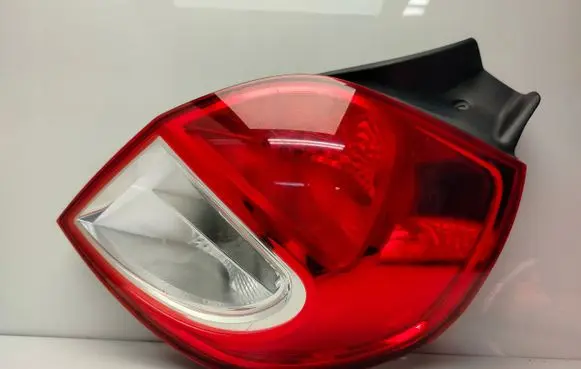 Renault Clio III Rear/tail lights 8200776050