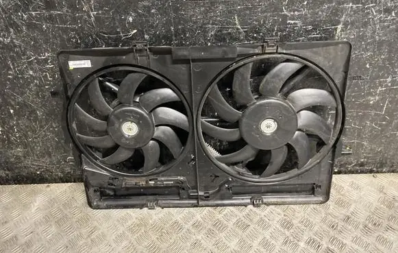 Porsche Macan (95B) Radiator cooling fan shroud 8K0121003AE