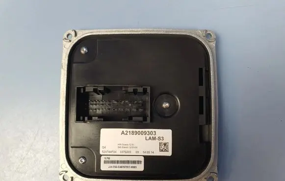 Mercedes-Benz CLA C117 X117 W117 Headlight ballast module Xenon A2189009303 2189009303