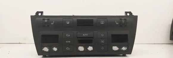 Audi A6 S6 C5 4B Climate control unit 4B0820043AM 5HB00760457 0105H015