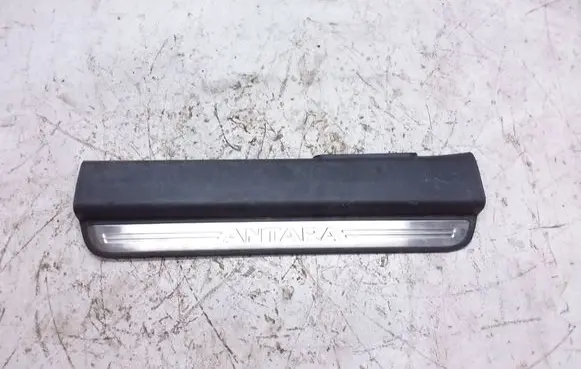 Opel Antara (B) pillar trim (top) 96630458