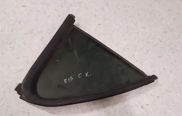 KIA Sorento Rear vent window glass 43R000385 DR835623E000