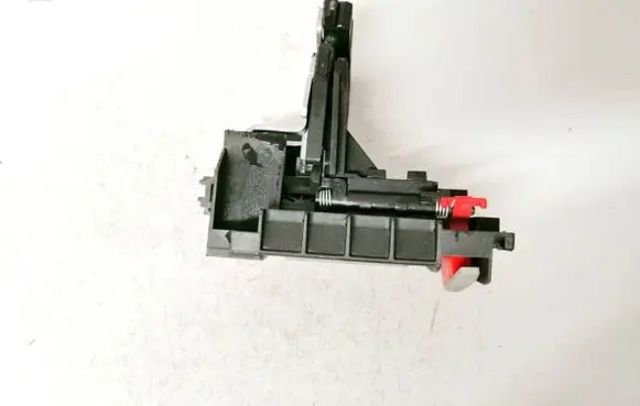 Volvo V50 Seat back rest lock catch 6841900 6841902