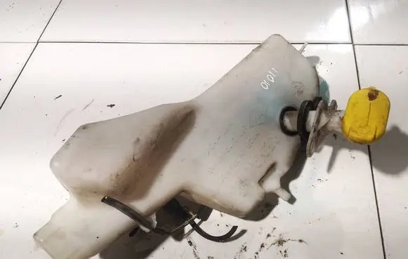 Renault Scenic I Windshield washer fluid reservoir/tank 7700843902