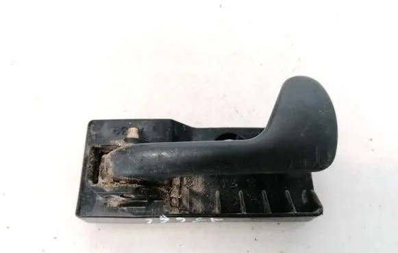 Fiat Punto (176) Front door interior handle A739