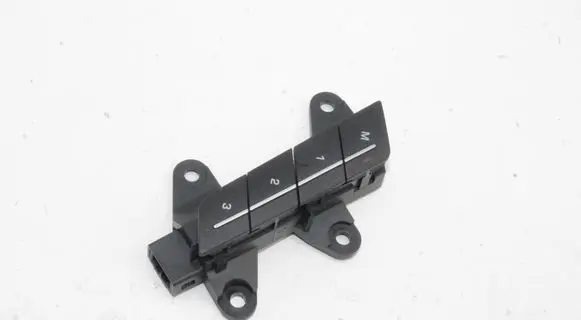 Jaguar I-Pace Seat control switch J9D314776CA