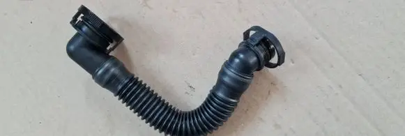 Audi Q7 4M Vacuum line/pipe/hose
