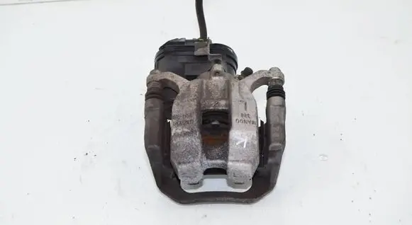 BMW 3 G20 G21 Rear brake caliper 8844389 8836837 34208836837