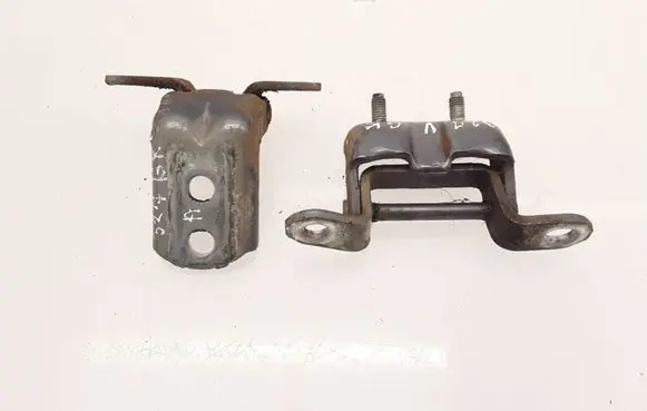 Nissan Qashqai Rear door hinge set 