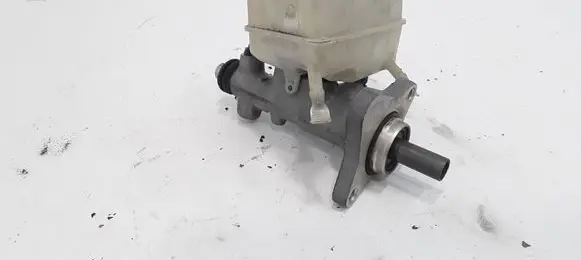 Mercedes-Benz CLK A209 C209 Master brake cylinder