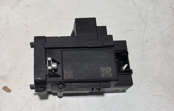 Audi A4 S4 B8 8K Ignition lock 8K0909131D 1104950157055022 3330430102