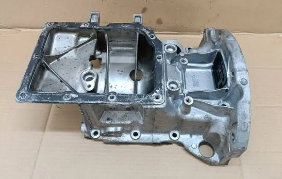 Hyundai i30 fastback Oil sump G3LC 2228
