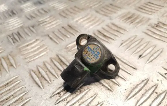 Mercedes-Benz C W203 Air pressure sensor 0041533328