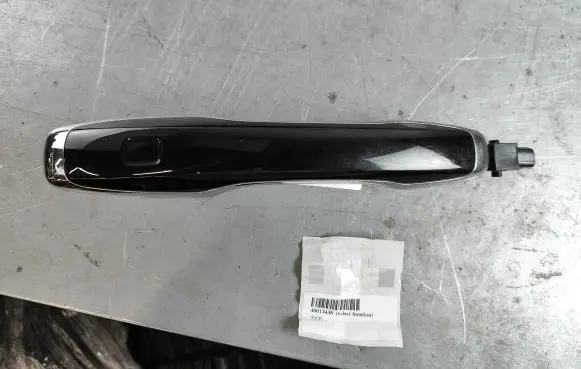 Volvo XC90 Front door exterior handle 40013438 39842705