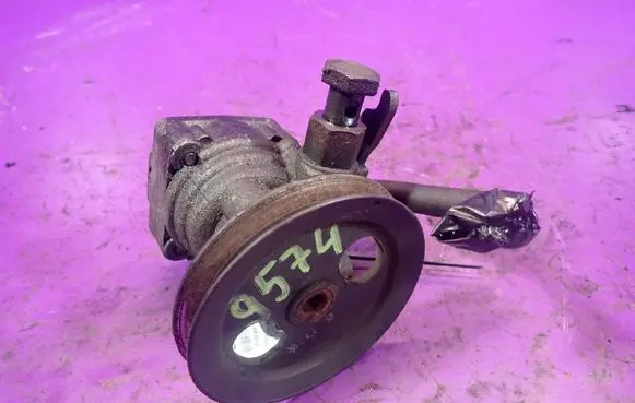 Hyundai Getz Power steering pump