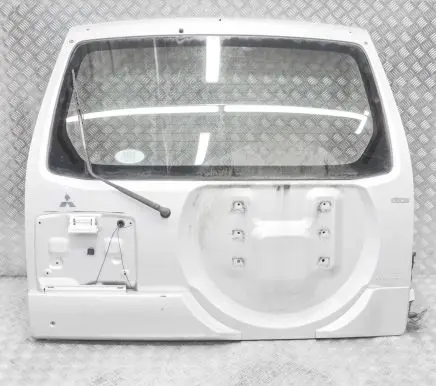 Mitsubishi Pajero Tailgate/trunk/boot lid MR508408