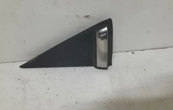 Citroen C3 Fender trim (molding) 18379B01 18379B