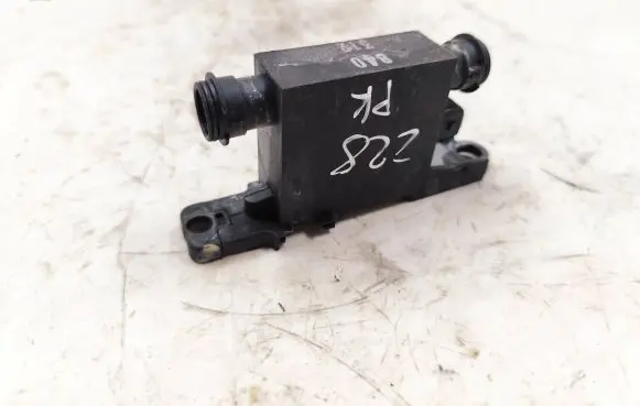 Audi A4 S4 B5 8D Door control unit/module 4A0959981A D104A PA6GF30