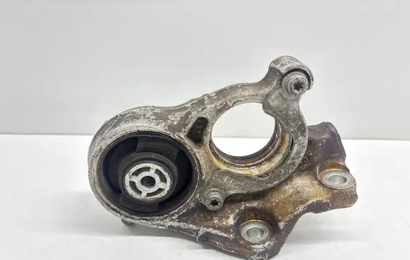 Peugeot 3008 I Driveshaft support bearing bracket 810907